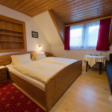 Haus Anneliese Апартаменты *